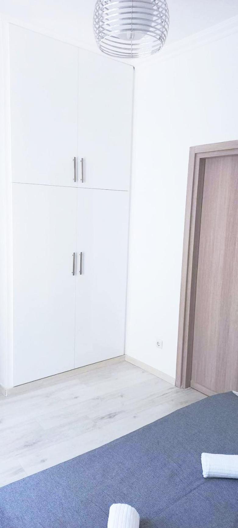 Apartment In The Center Of Athena Bagian luar foto